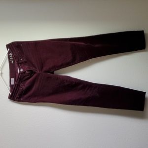 Gap Corduroy straight jean in burgundy